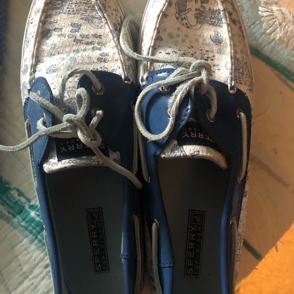 Sperry sealife boat shoes